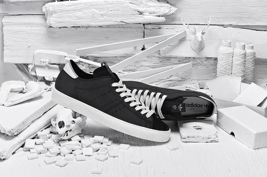 adidas Originals Consortium6