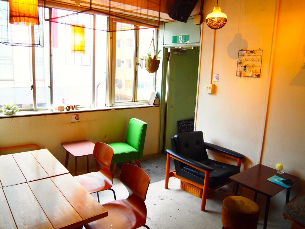 MOVE CAFE3